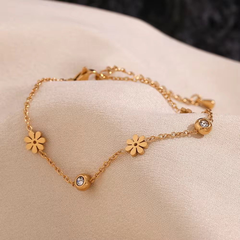 Stainless steel flower bracelet anti-tarnish waterproof floral jewelry Nur-e-Niqab