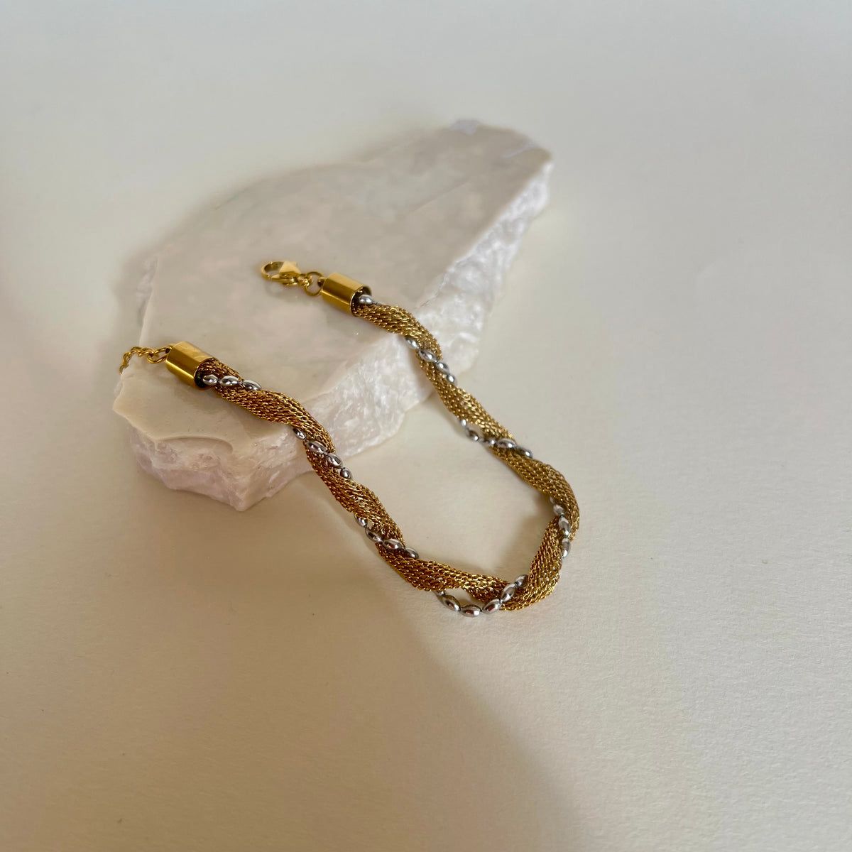 Mesh rope bracelet anti-tarnish waterproof stainless steel jewelry Nur-e-Niqab