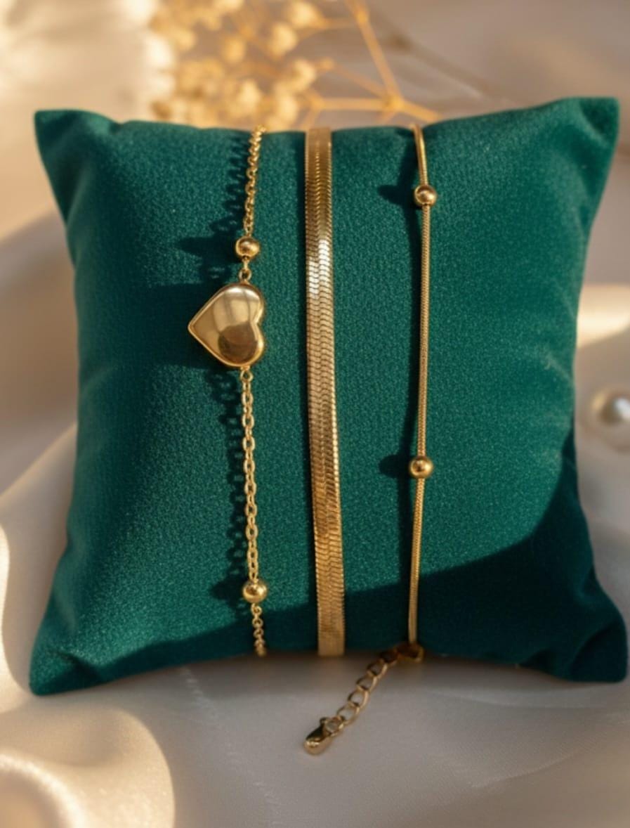 Heart glow bracelet anti-tarnish waterproof stainless steel jewelry Nur-e-Niqab